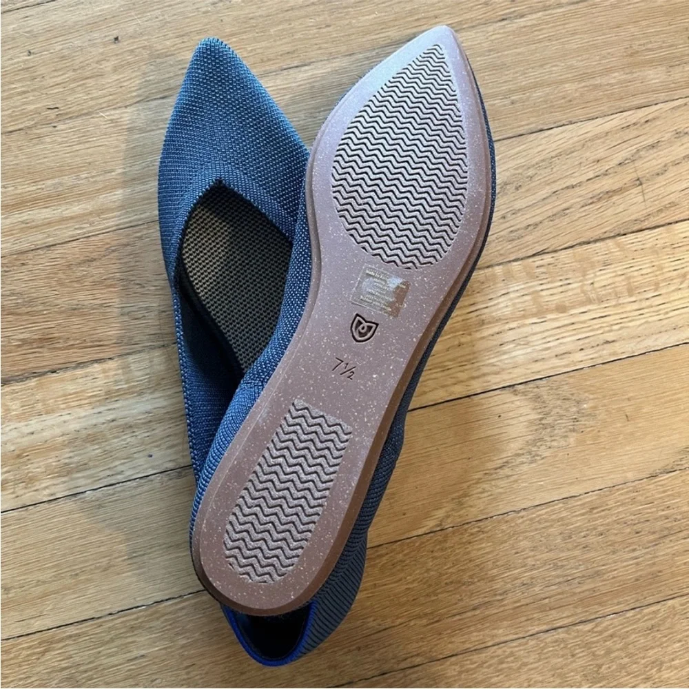 NWT Rothy’s Pointed Toe Flats in Navy Size 7.5 - Picture 2 of 5